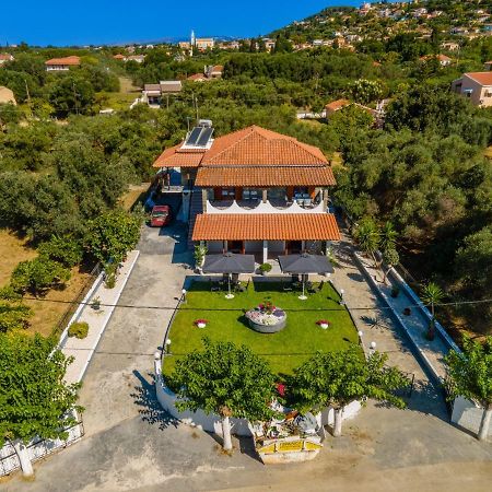 Afroditi Holiday Home - Blue Apartment Svoronata Extérieur photo